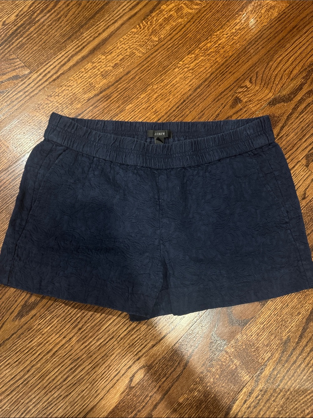 J Crew 100% Cotton Pull On Shorts Size 6 in Navy